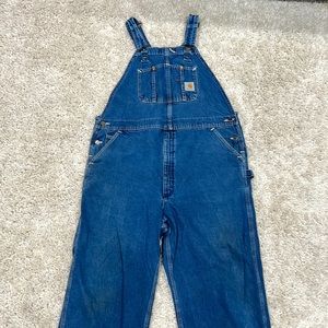 *Vintage* Carhartt Men’s Overalls size 42x32